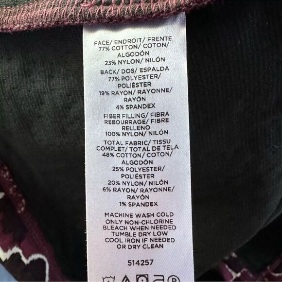 Loft Burgundy Medallion Jacquard Dress Size Medium - Picture 6 of 6